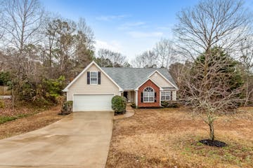 20 Saratoga Ct Covington, GA 30016